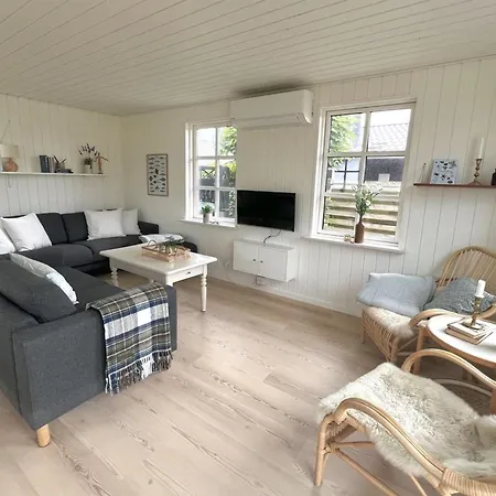 Feriehus Ajvi - 50m From The Sea By Interhome Sjolund