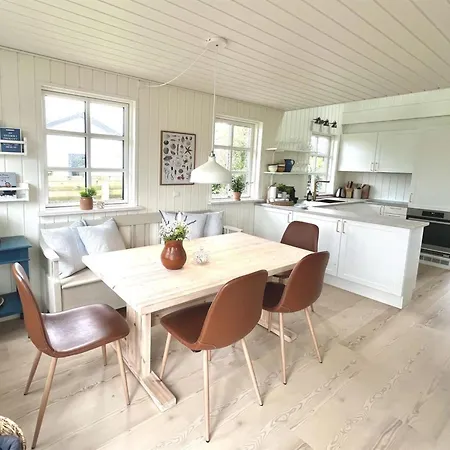 Ajvi - 50m From The Sea By Interhome Feriehus *